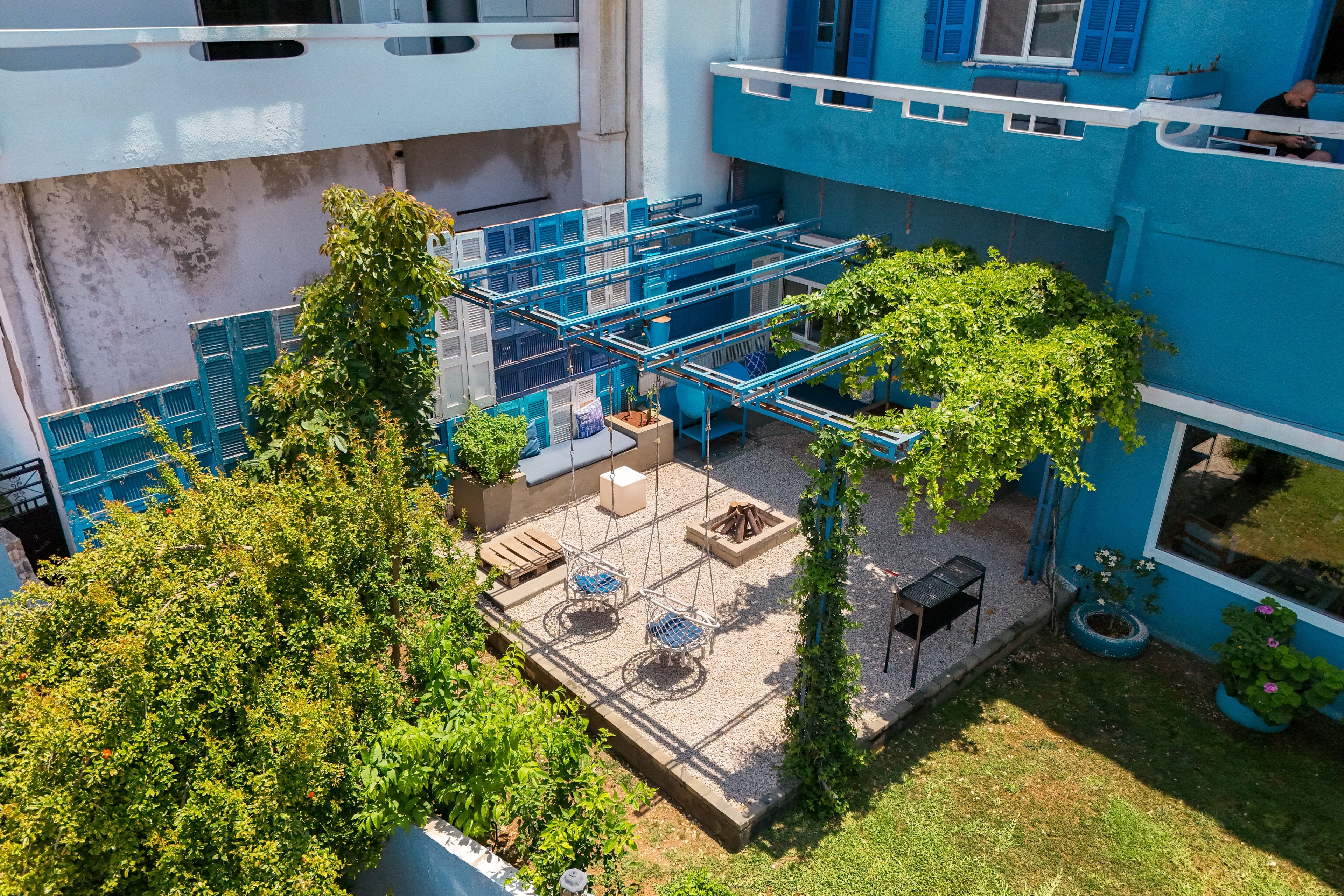 Marsē property overlooking the sea