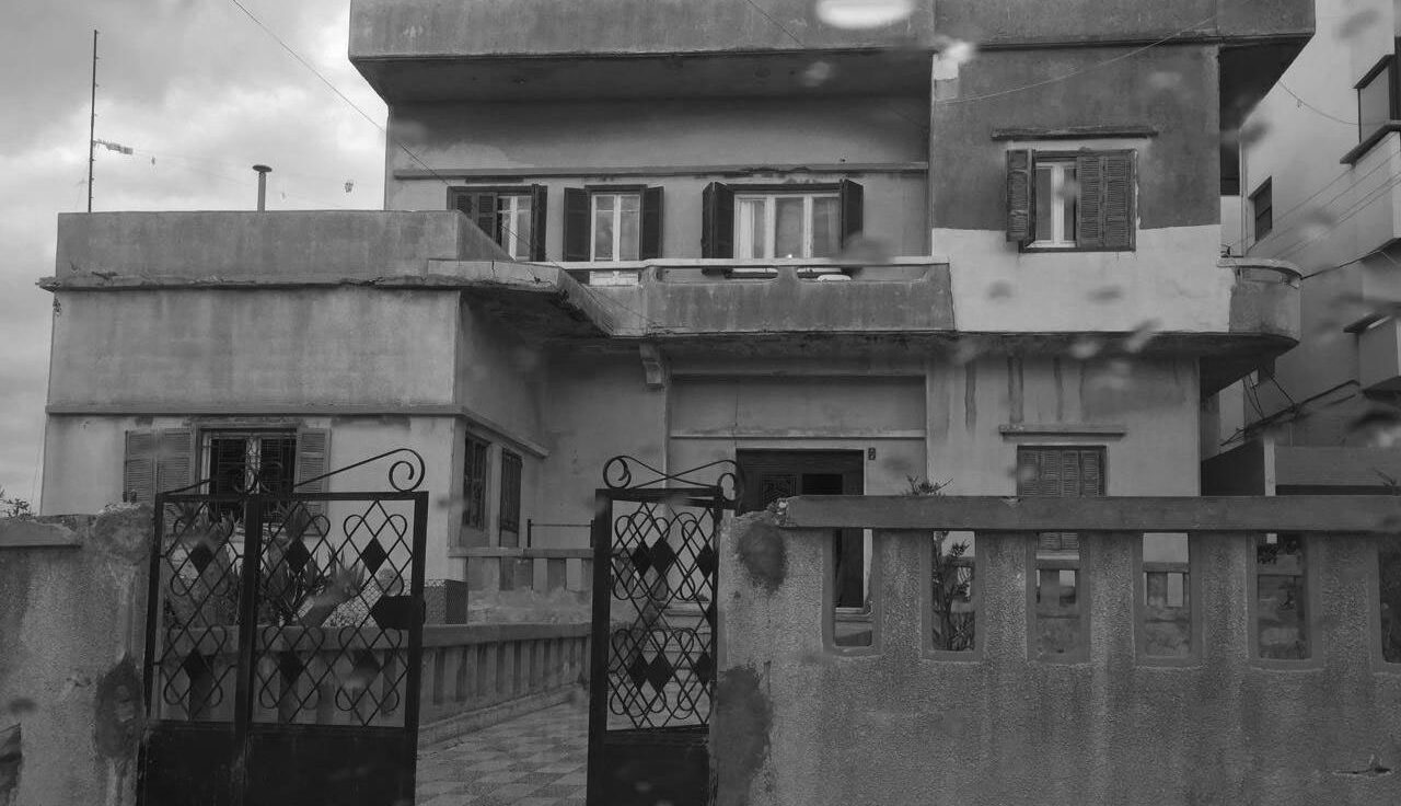 Marsē property overlooking the sea